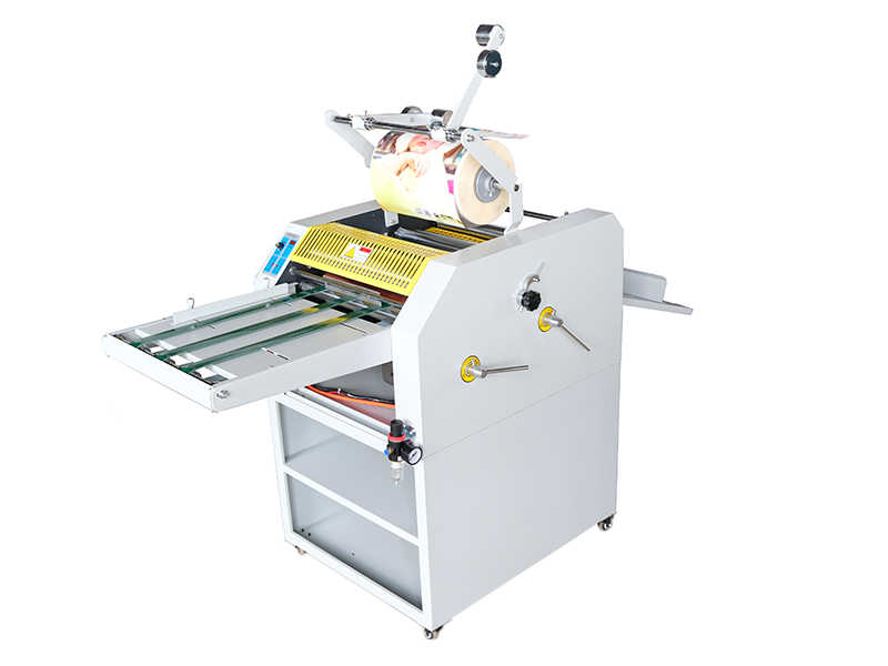 SMFM650C+ Digital Auto-cut laminating machine with overlap function