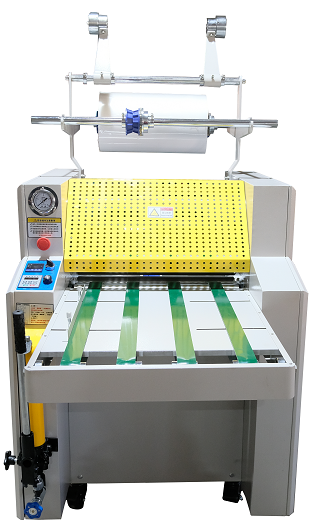 SWFM520A Hydraulic Large roll manual laminating machine